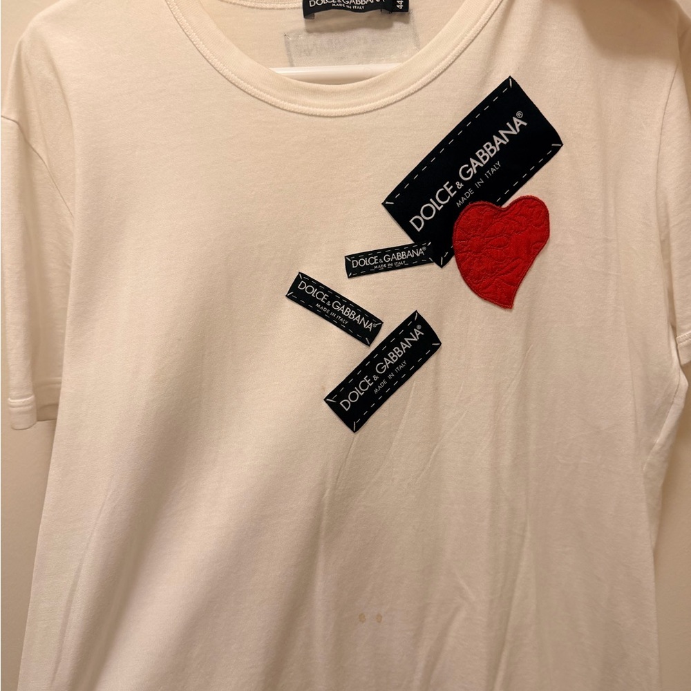 Dolce & Gabbana Cream Tee with Red Heart